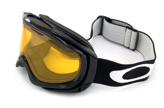 Oakley Ambush Snow OO 7017 01-252