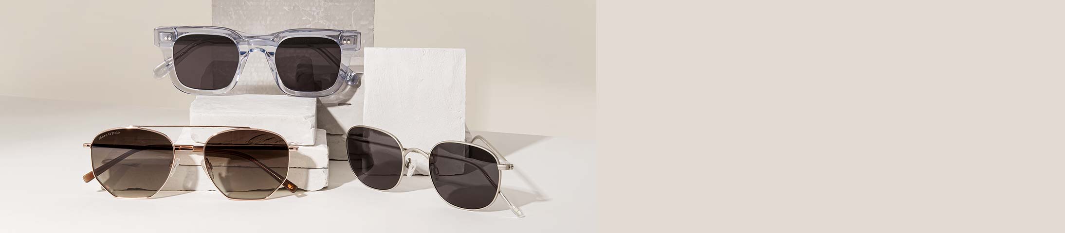 Zu den Sonnenbrillen