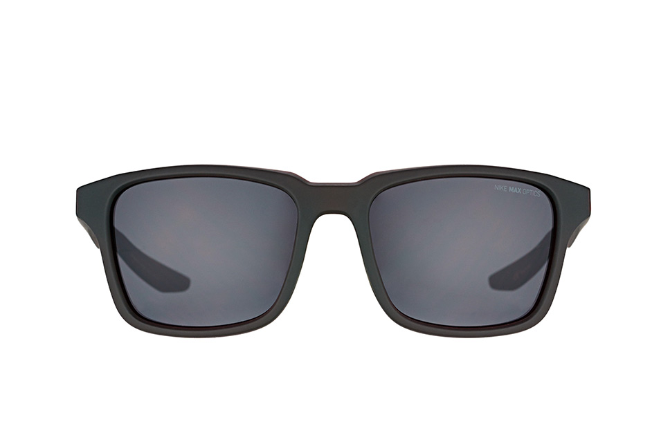 Nike Essential Spree EV 1005 600