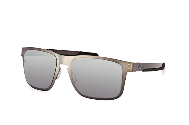 metal oakley sunglasses