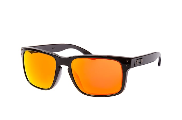 Oakley Holbrook OO 9102 F1 large Perspektivenansicht