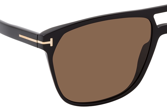 Tom Ford Shelton FT 0679/S 01E Perspektivenansicht