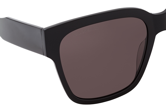 Balenciaga BB 0056S 001 Perspektivenansicht