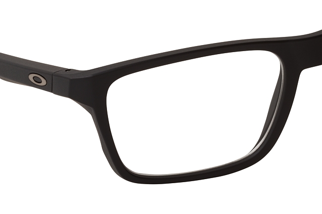 oakley port bow on face